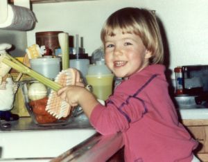 chores for kids, washing veggies 